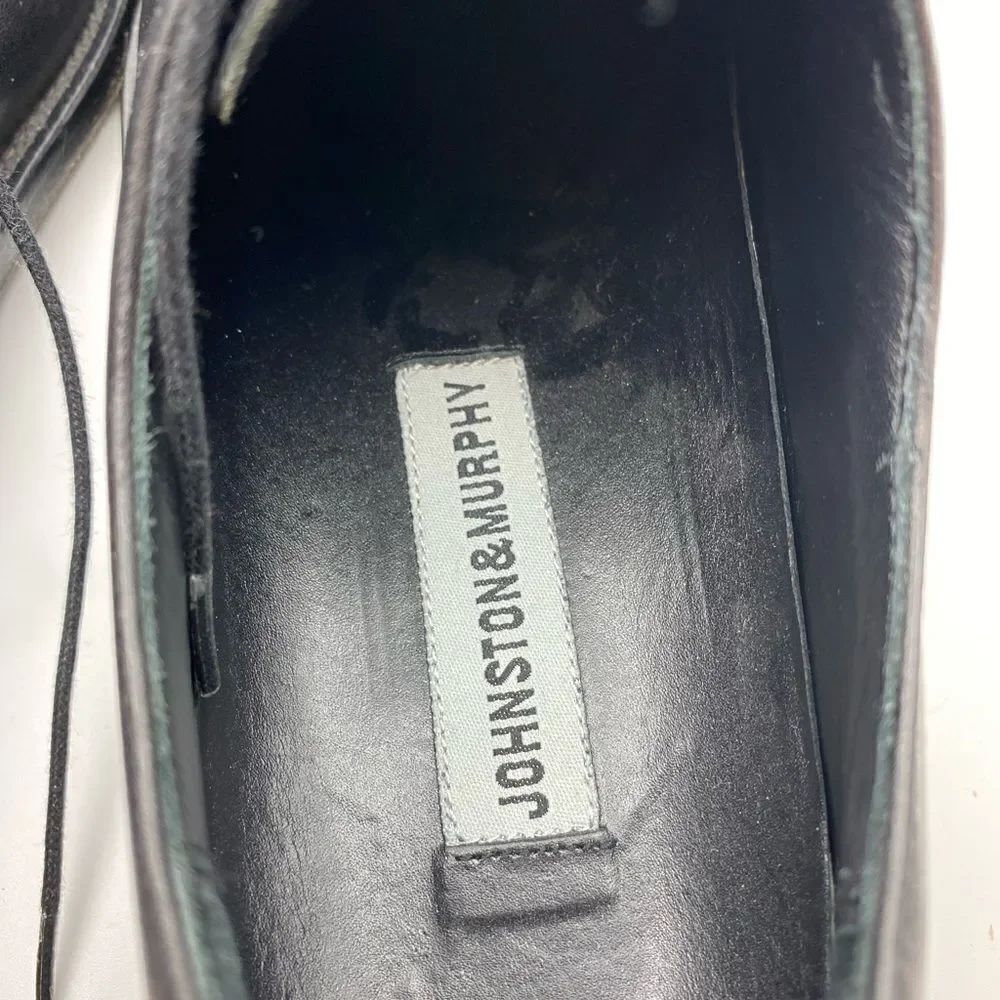 Johnston and Murphy Black lace Oxford